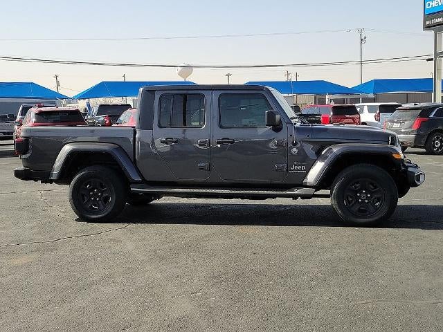 2022 Jeep Gladiator Overland