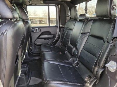 2022 Jeep Gladiator Overland