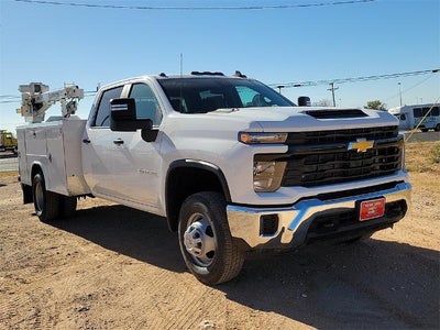 2025 Chevrolet Silverado 3500 HD Chassis Cab Work Truck