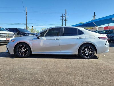 2022 Toyota Camry SE
