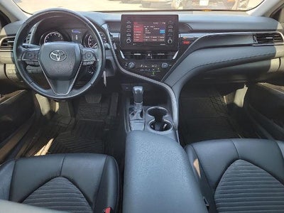 2022 Toyota Camry SE