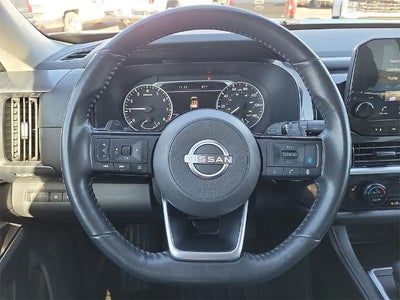 2022 Nissan Pathfinder SL