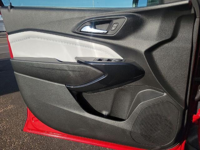 2026 Chevrolet Trax LT - Photo 11