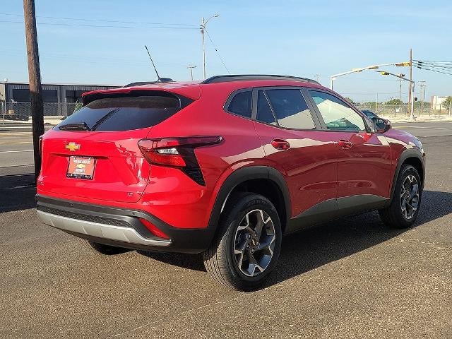 2026 Chevrolet Trax LT - Photo 4