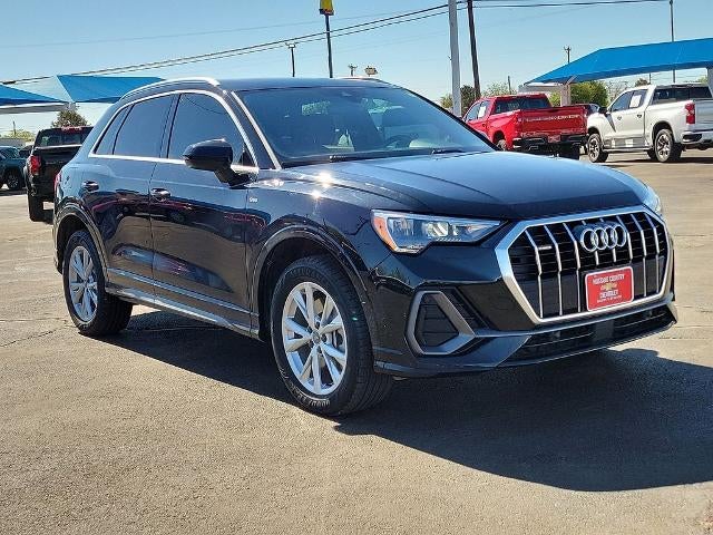 2021 Audi Q3 S line Premium
